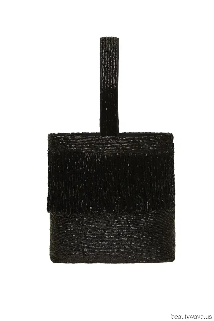 Die Partysaison ist da&mdash;hier ist, was unsere Redakteure tragen, um die Stadt rot zu färben.