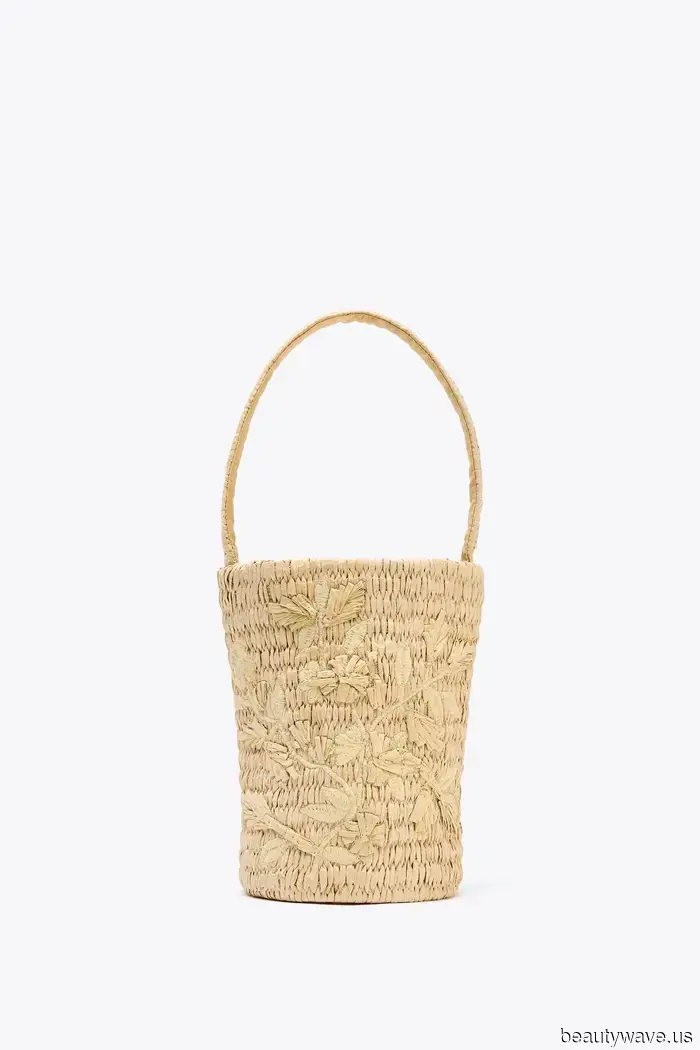 Zara is Offering Enchanting "Summer in Spain" Vibes—Here Are the Items I'm Purchasing First.