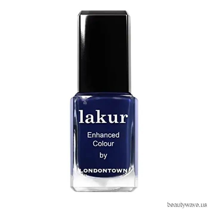 Elegant, schick und sehr gefragt: Diese 9 Nagellackfarben werden den Herbst 2025 dominieren.