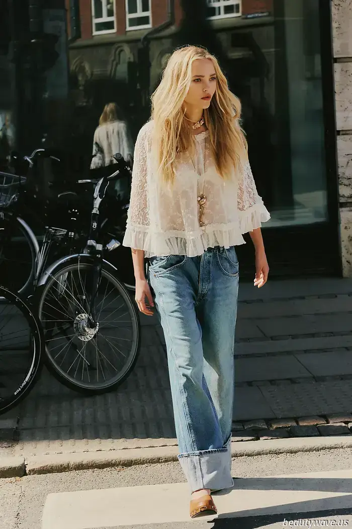 This is the sole method to style your baggy jeans this summer, as recommended by fashionable celebrities.