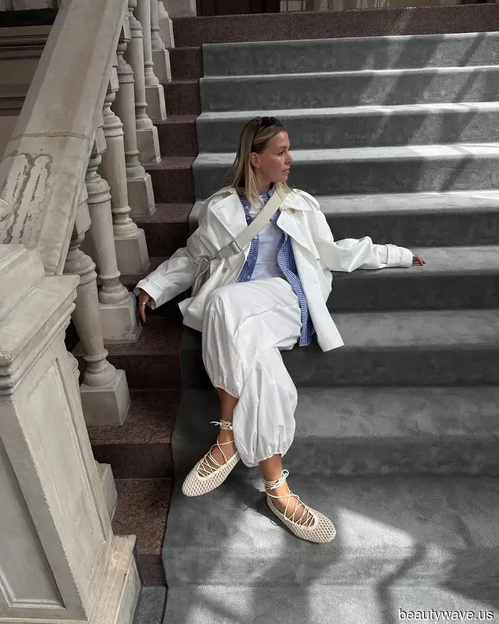 Wait—I've just noticed that the most stylish flat shoes share this particular detail.