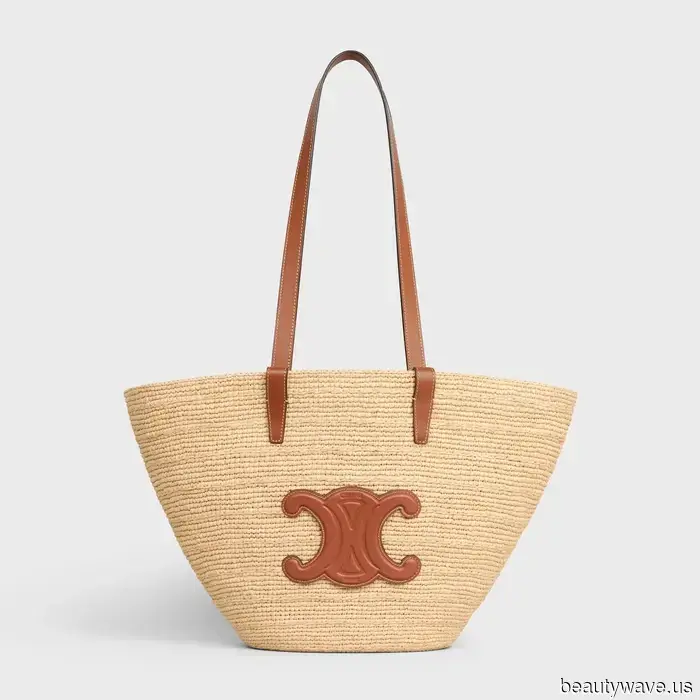 Neither Leather nor Suede—This Is the Sophisticated Bag Trend Stylish Women Revisit Each Summer