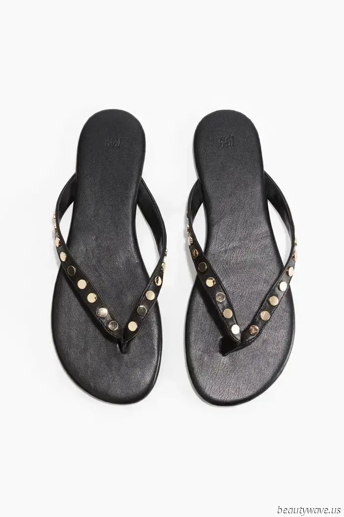 Diese Flip-Flops sind gerade viral geworden, was bedeutet, dass jeder diesen Trend im Sommer 2025 tragen wird