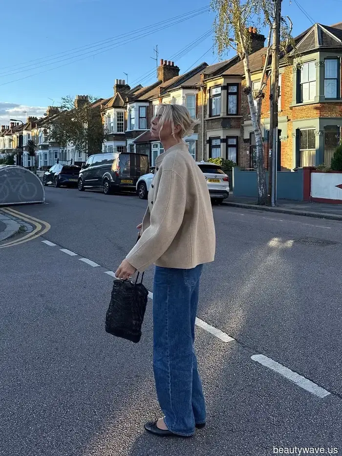 All the most stylish ballet-flat outfits share *this* common element for fall.