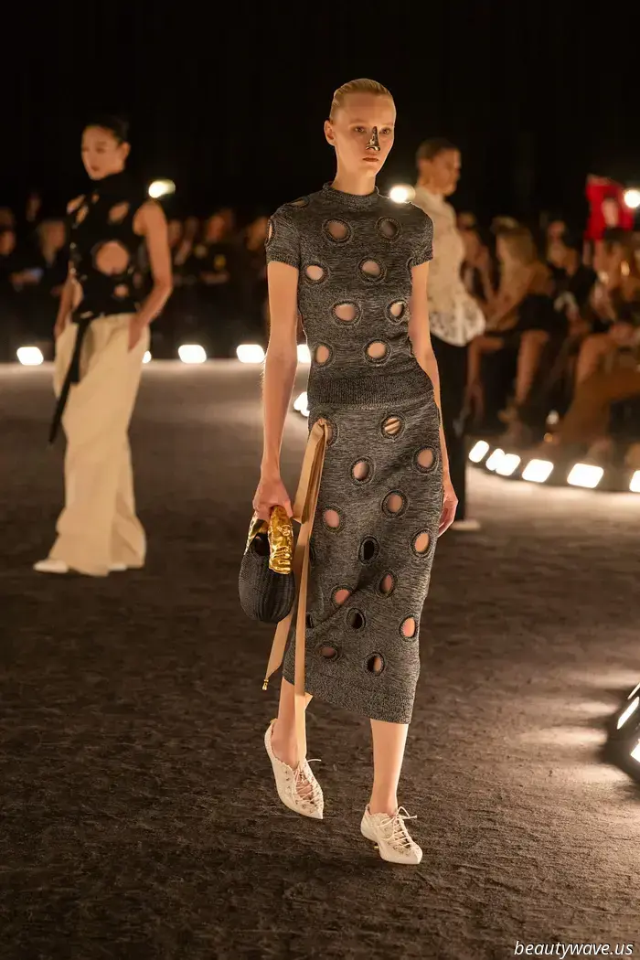 Daniel Roseberry showcased a real-life Schiaparelli fantasy to combat the current trend of sloppiness.