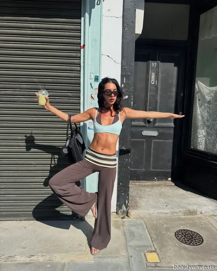 Both Gen Z and Millennials are on the same page: If you plan to sport leggings this summer, do so in these specific ways.