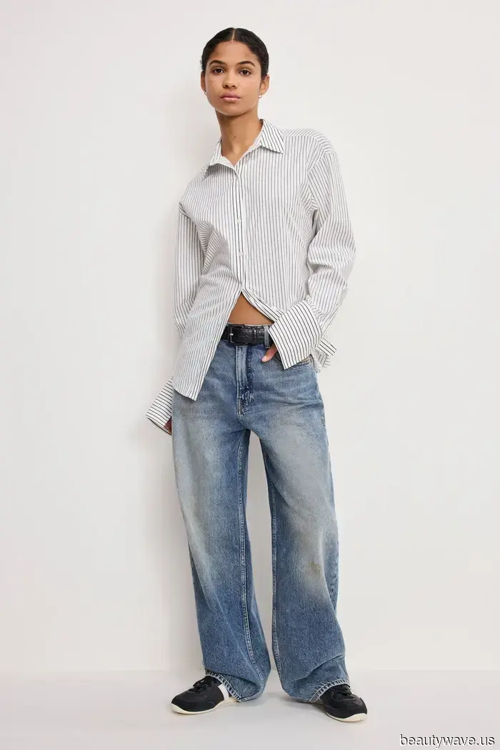 These combinations of jeans and sneakers are considered "out," but these options feel very much like 2026.