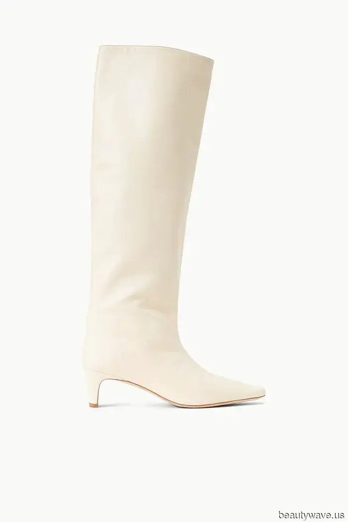 Le décolleté bianche sono belle, ma le spose del 2026 cammineranno lungo il corridoio con queste 6 tendenze di scarpe inaspettate.