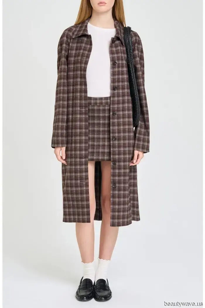 Il plaid per l'autunno non è rivoluzionario, ma questi 30 pezzi cool lo sono.