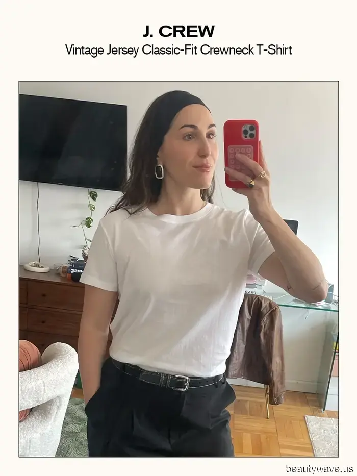 I Tried On 15 Popular White T-Shirts, and These 5 Met the Expectations.