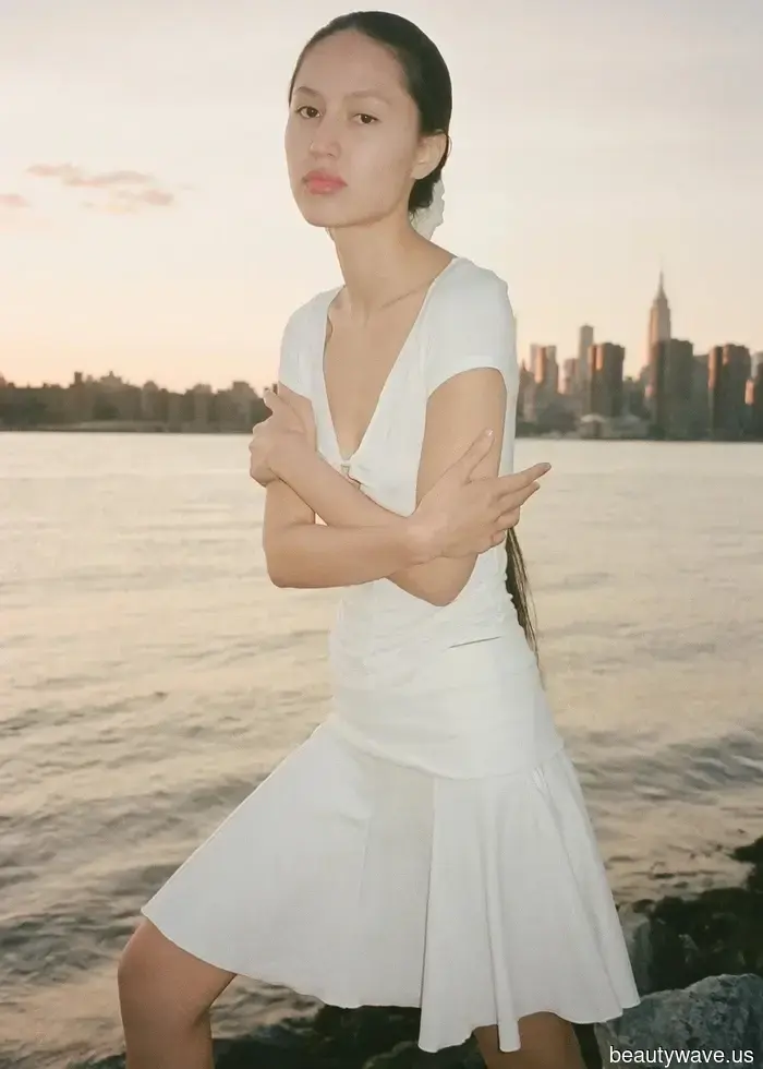 Estoy obsesionada con esta elegante marca de L.A.&mdash;Estos son los básicos atemporales de menos de $200 que estoy mirando.