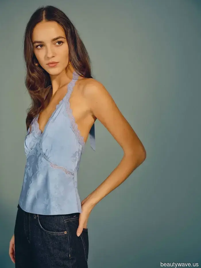 Dimentica il Bianco e Nero&mdash;Queste Combinazioni di Colori Primaverili Inaspettate Sono Molto Più Chic