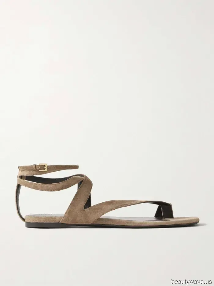 If I spotted you in any of these 7 early-autumn outfits, I'd assume you had a stylist.