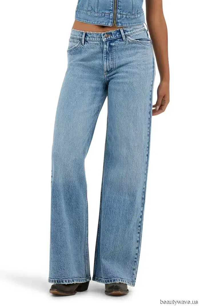 Esta es, con mucho, la tendencia de zapatos más sexy para usar con jeans en este momento.