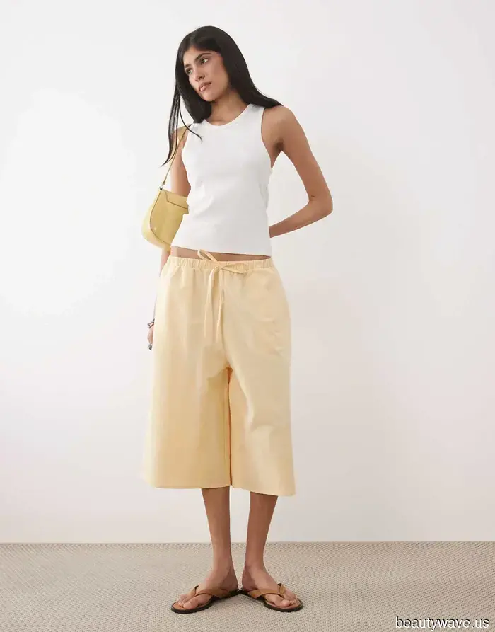 5 Stylish Yet Functional Essentials You Need for a Summer Staycation, According to an Expert