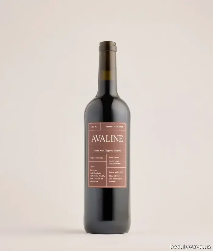 I'm a shopping specialist residing in L.A.—28 stylish items I'm giving to my fellow Angelenos.