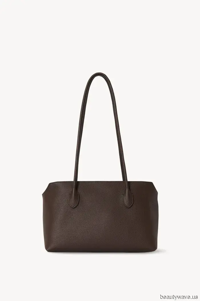 La borsa Margaux è stata dismessa, ma The Row ha svelato il suo successore, e potrebbe essere ancora più chic.