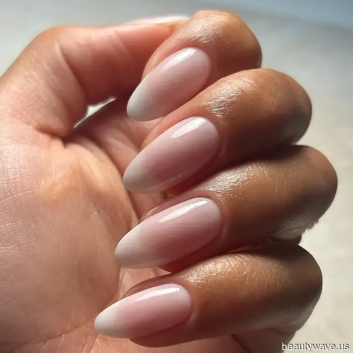 Se indossi uno di questi 18 design di unghie preppy, presumerò che trascorri l'estate a Nantucket.