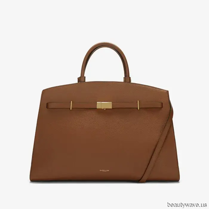 I'm searching for the most stylish handbags for autumn—here are the six best ones I've discovered.