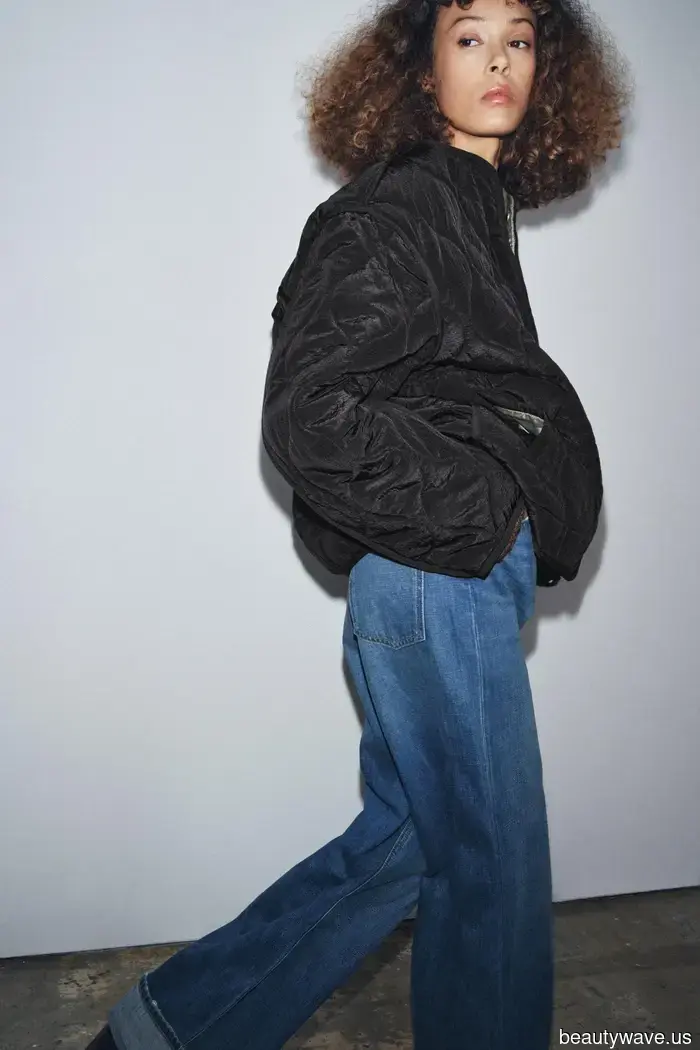 Zara's Reversible Jacket Sold Out Quickly—Now It's Available Again in an Even More Stylish Color.