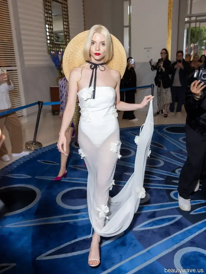¡Luces! ¡Cámara! ¡Cannes! Los 13 mejores momentos de la alfombra roja en la historia del festival de cine.