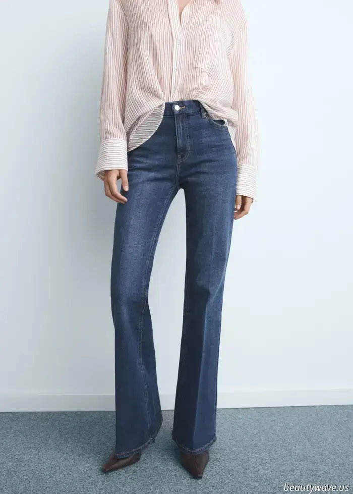 No dejes que tus skinny jeans se enteren — están siendo reemplazados por esta tendencia vaquera anticuada pero chic.