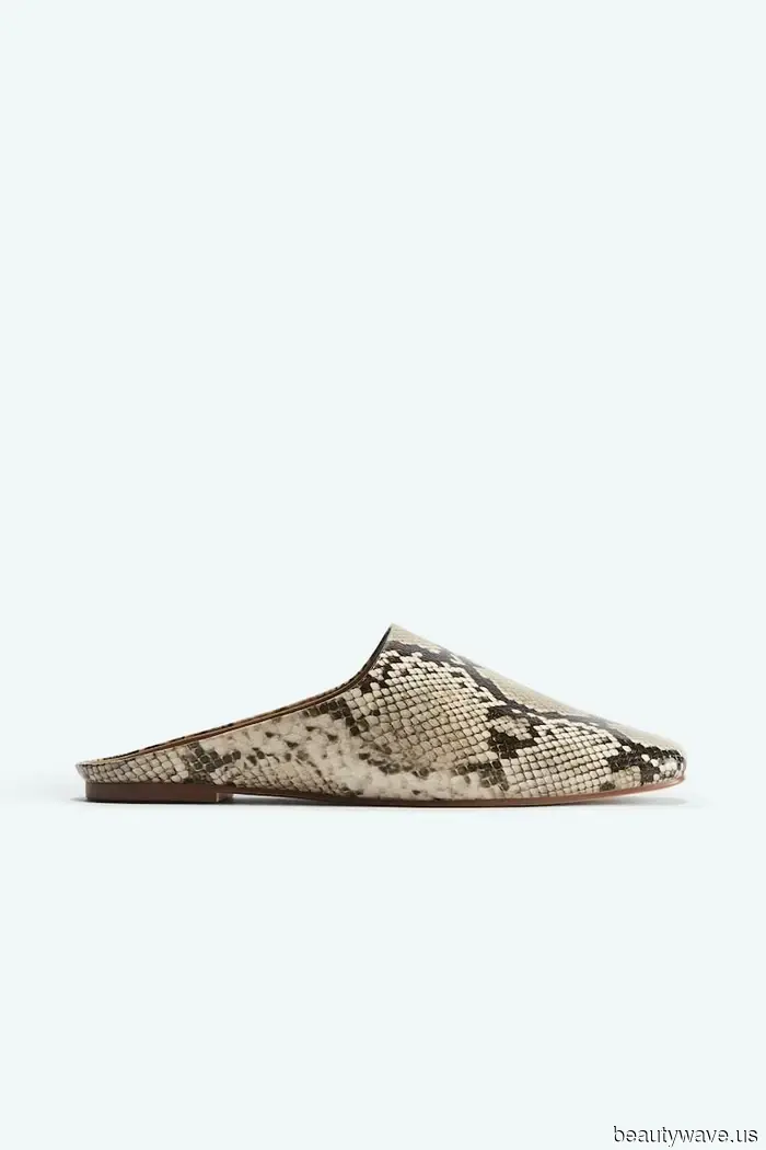 Apologies to my heels, but I'll be sporting these 5 winter flat shoe trends until spring 2026.