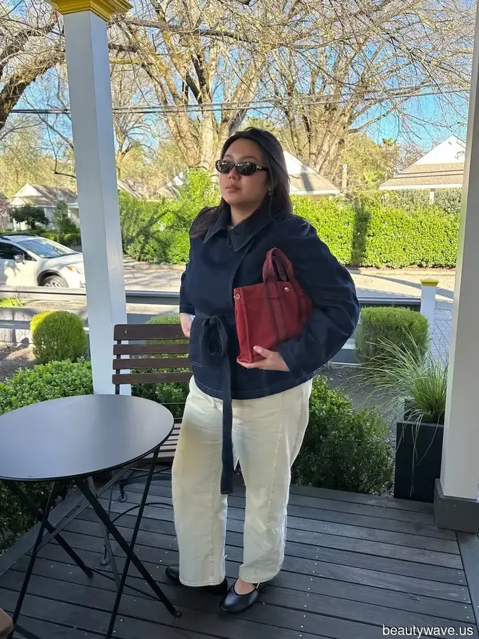 Sicher, Barrel-Leg-Jeans dominieren, aber sie werden niemals so zeitlos sein wie Straight-Leg-Jeans.