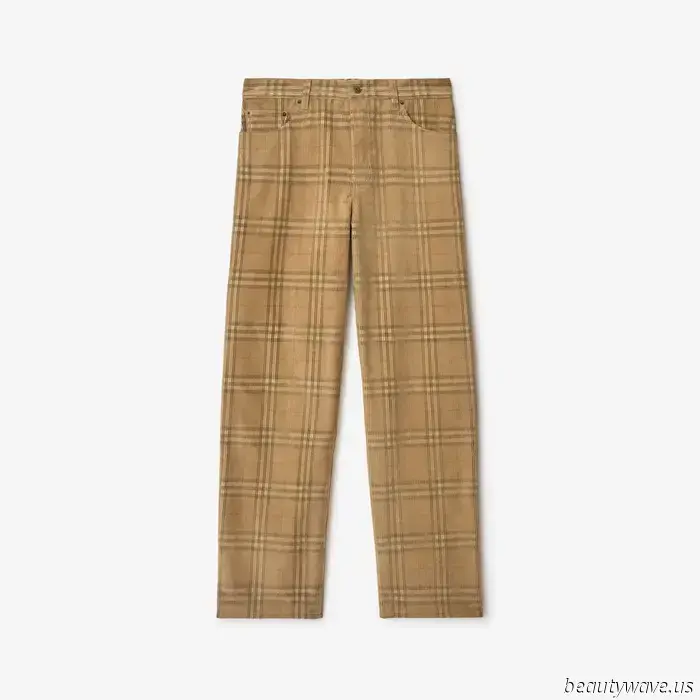 Fashion Enthusiasts in London Are Supporting the Burberry Comeback—20 Items We're Embracing