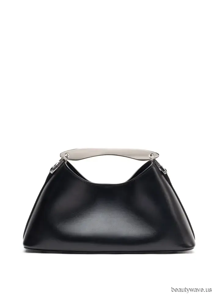 5 Wege, wie französische Frauen Jeans und einen Pullover weniger "langweilig" und mehr 2026 aussehen lassen