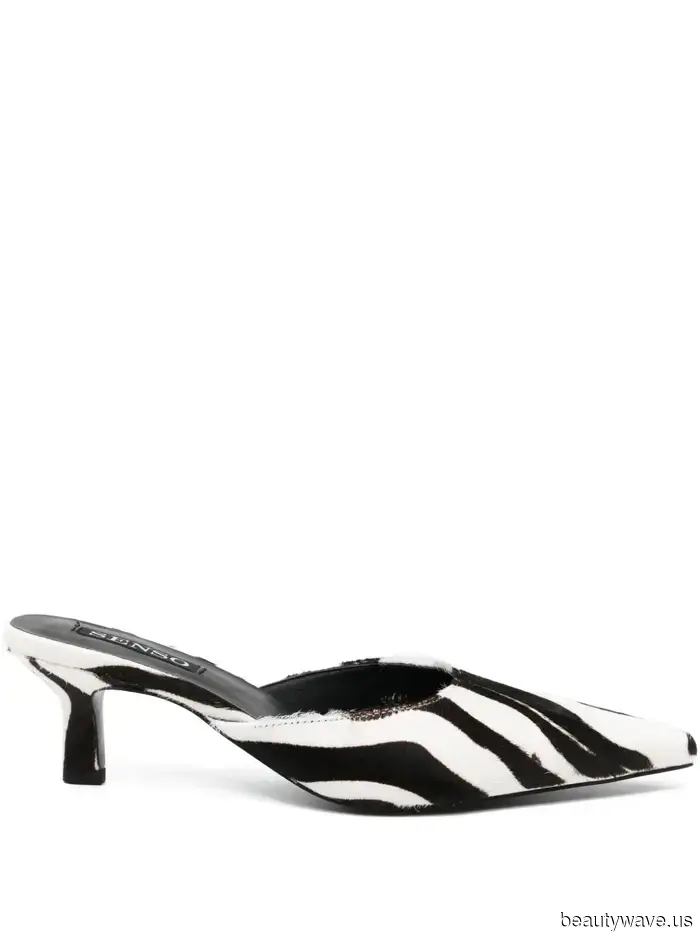 I will forever adore leopard print, but this stylish alternative has caught my attention for spring.