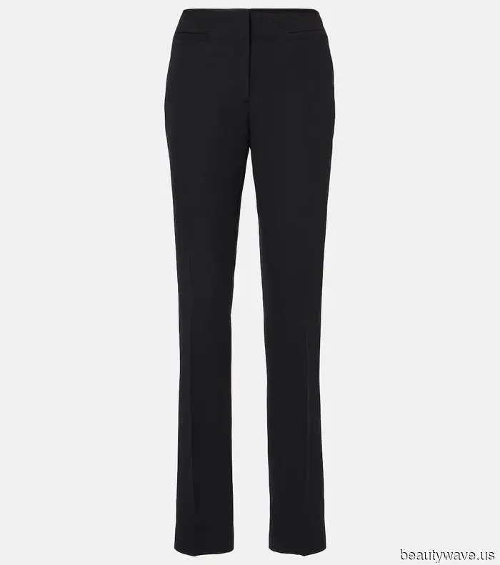 Skip the Jeans—These “Outdated” Pants Make Your Boots, Loafers, and Flats Appear Extra Stylish This Winter