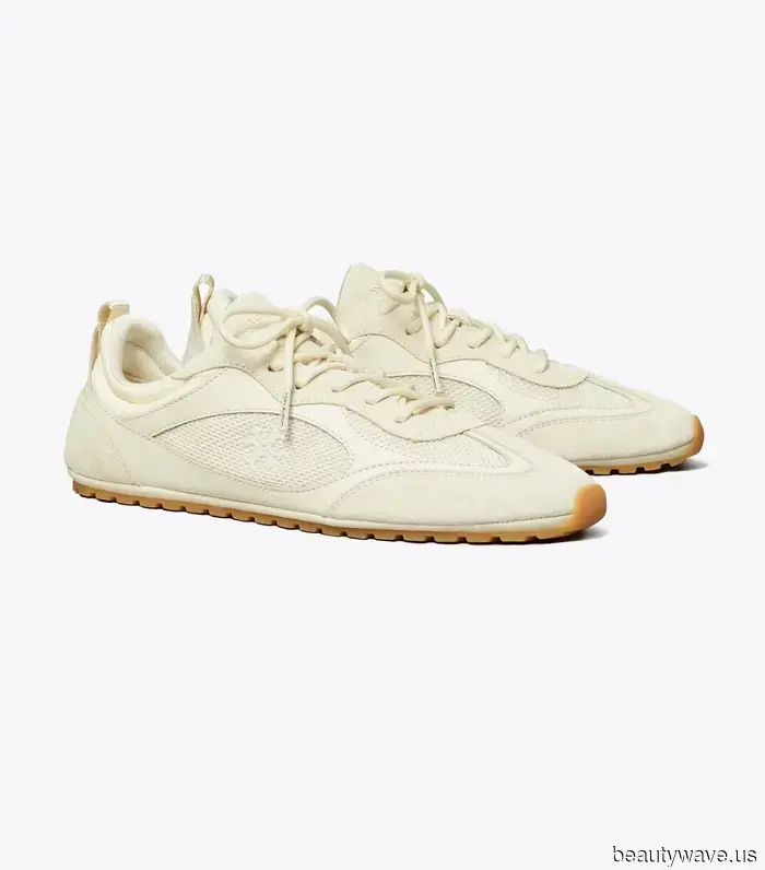 The Specific Sneakers That Everyone With Great Style Will Be Sporting This Fall