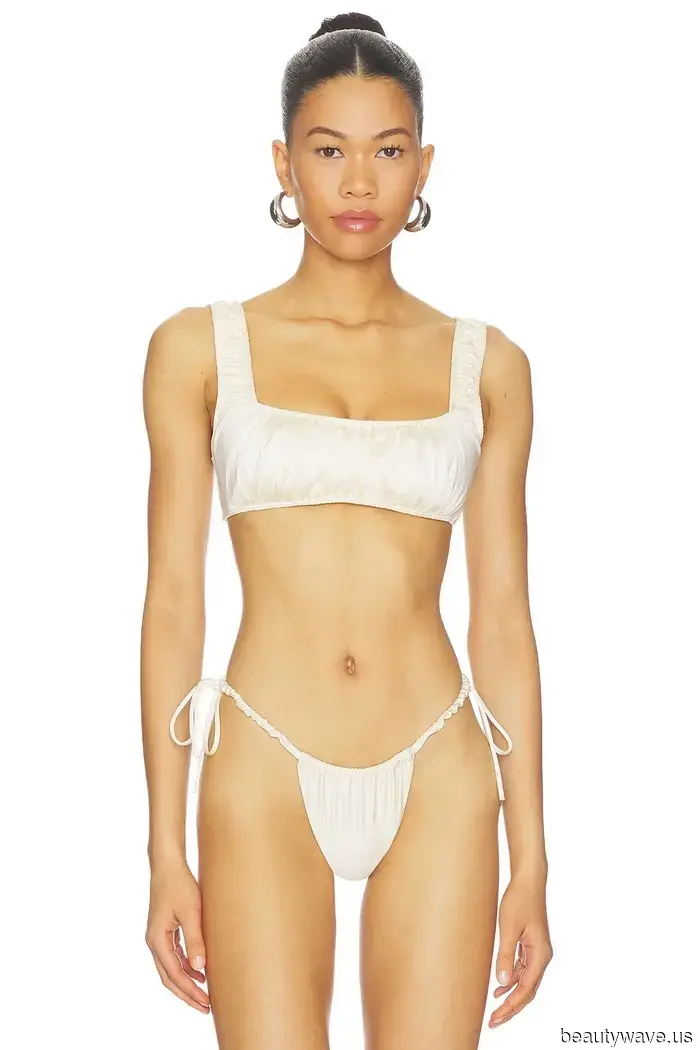 Der unerwartete Hosen-Trend, den coole Mädchen mit Bikinis, Tops und Flip-Flops tragen