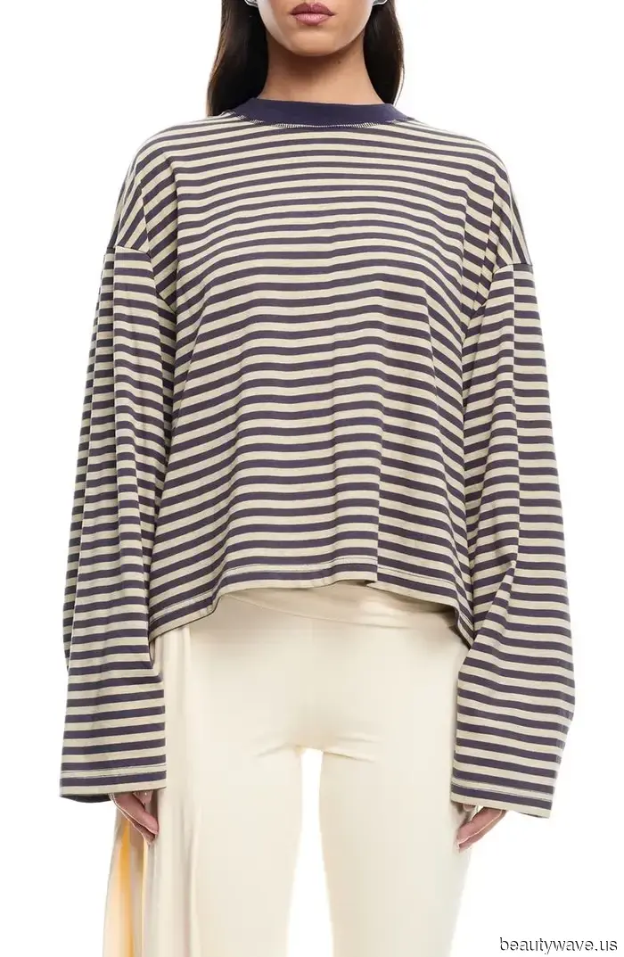 Not White, Not Black—The Must-Have Tee Every Fashionista Is Sporting This Spring