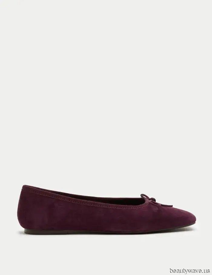 Alexa and I are on the same page: This "unattractive" shoe color is, in fact, the most stylish option you can choose for this summer.