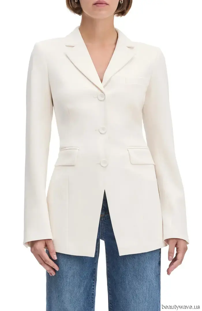 My mom appreciates my shopping recommendations—here are the 34 most stylish items from the amazing Nordstrom end-of-season sale.