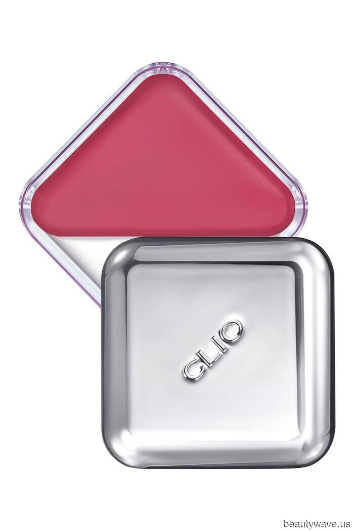 Makeup artists and editors concur: these 8 Korean blushes deserve a place in both a professional kit and your makeup collection.