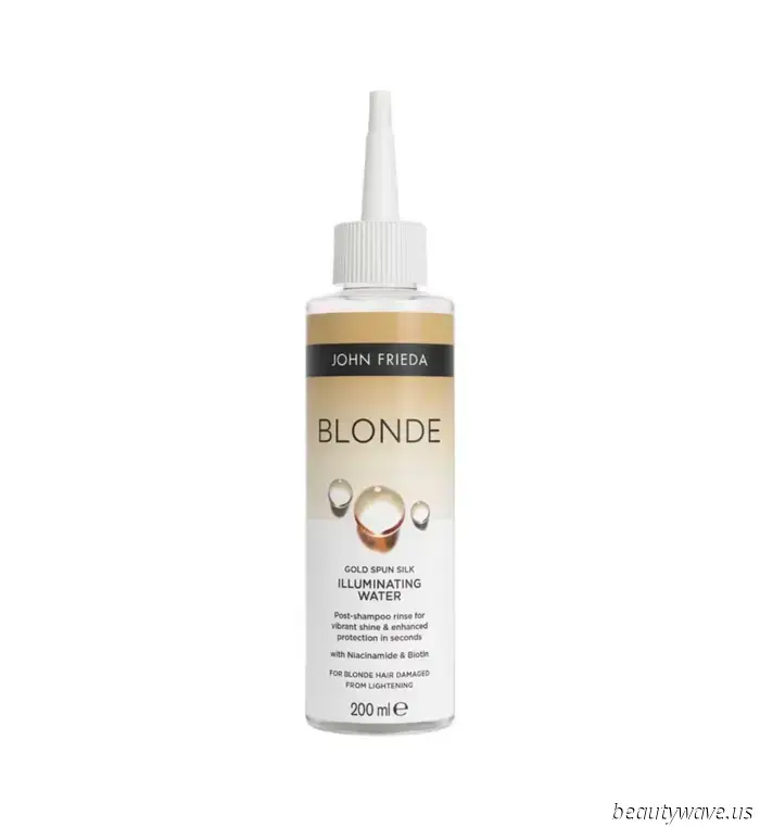 "Toasted Beige" is the hair trend taking New York and Paris by storm—here's how to style it.