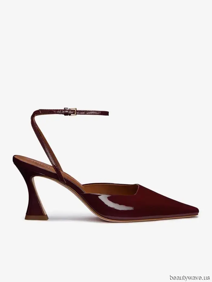 Certainly, while all shoes pair well with black jeans, these five colors stand out as the most visually appealing.