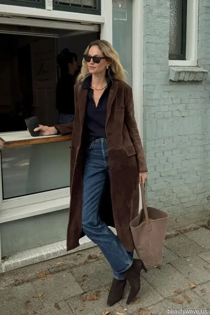 Apologies, Flats—These Heeled Shoe Trends for Winter 2025 Are Currently the Preferred Choice Among Fashion Enthusiasts.