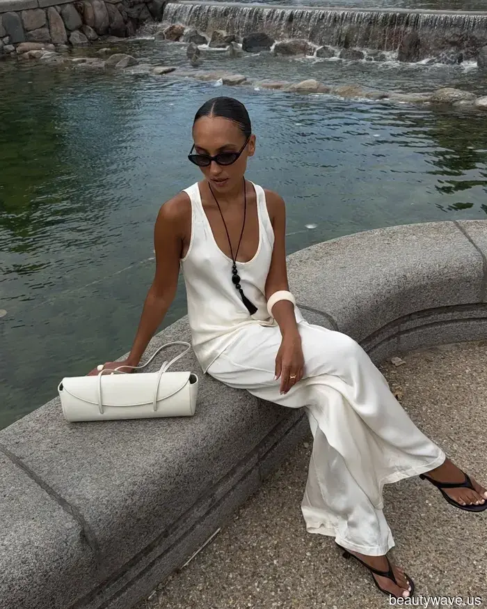 If you're aiming for an elegant look this summer, set aside your jeans and opt for this stylish trouser trend instead.