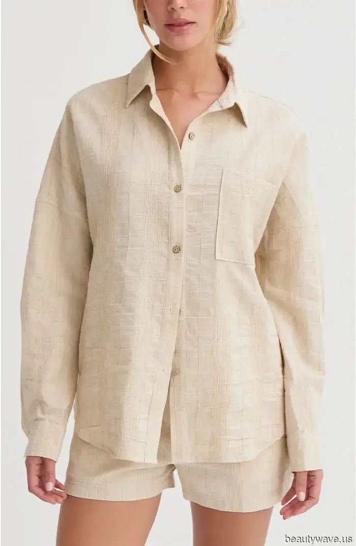 Neither Black nor Brown: This Is the Pant Shade I Noticed Fashion Enthusiasts Sporting from Paris to London.