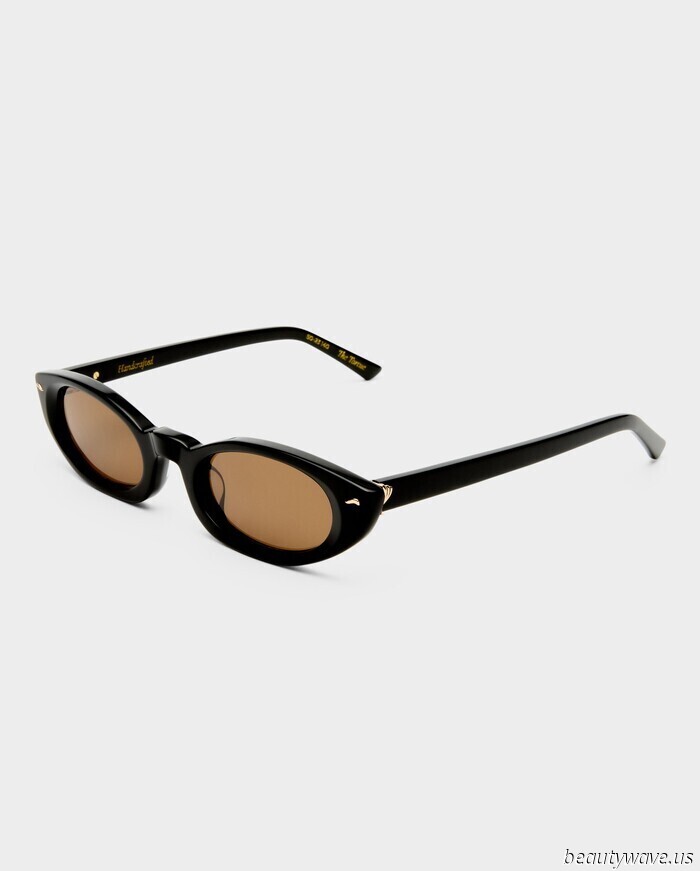 Whitney Port is the epitome of chic, and her new collaboration on sunglasses perfectly embodies that style—chic.