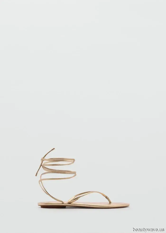 В Стамбуле Дж.Lo надела комплект в тон с трендом цвета обуви, который гарантированно сделает наряды выглядящими богато.