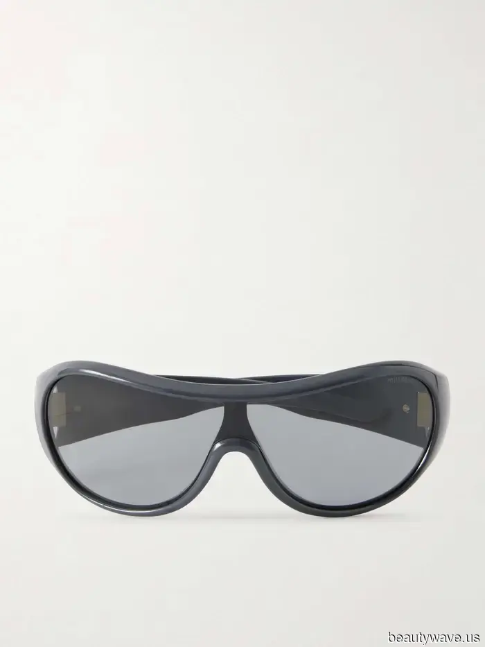 From Bug-Eye Sunglasses to Tube Tops: The Microtrends Taking Over L.A. This Summer