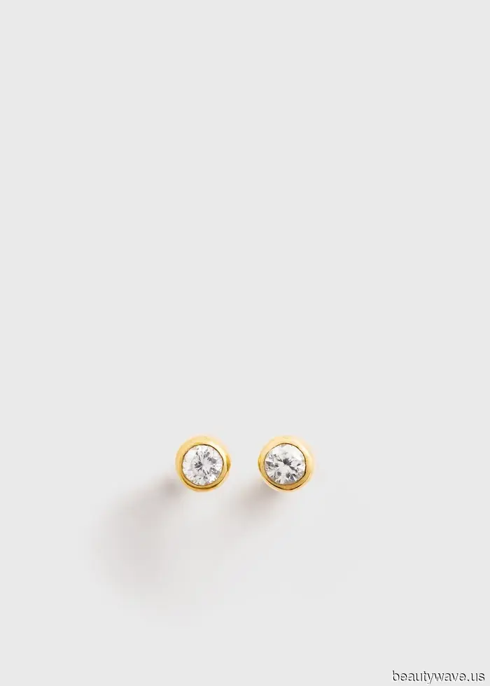Sophisticated, Everlasting, and Refined: These Diamond Earrings Are a Worthwhile Investment