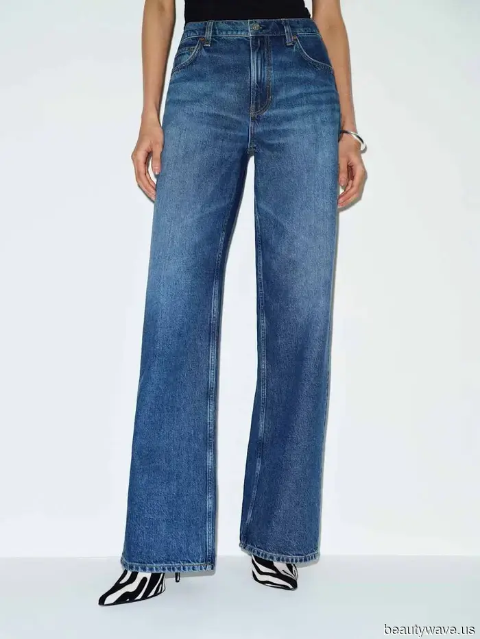 Lindsay Lohan understands that this will forever be the trendiest way to sport a denim jacket associated with millennials.