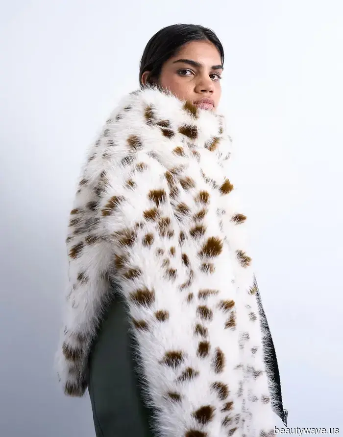 My friend inquired about how I manage to dress stylishly in such cold weather—these 7 chic pieces are the key.