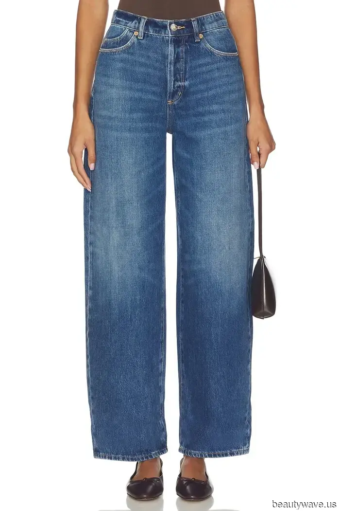 I really love suede, but this bag trend enhances the elegance of plain blue jeans even more.